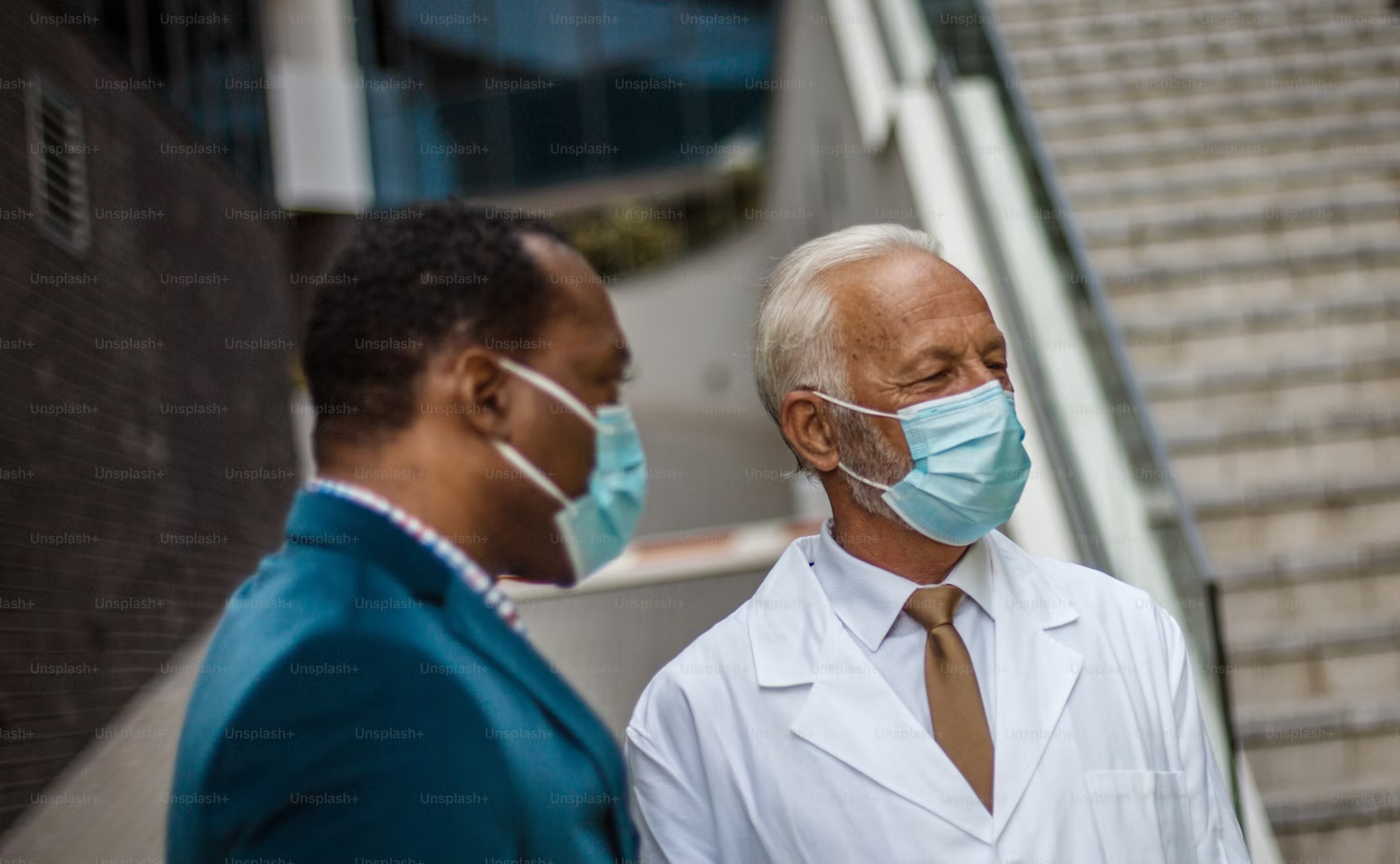 7 alternatives to knee replacement surgery